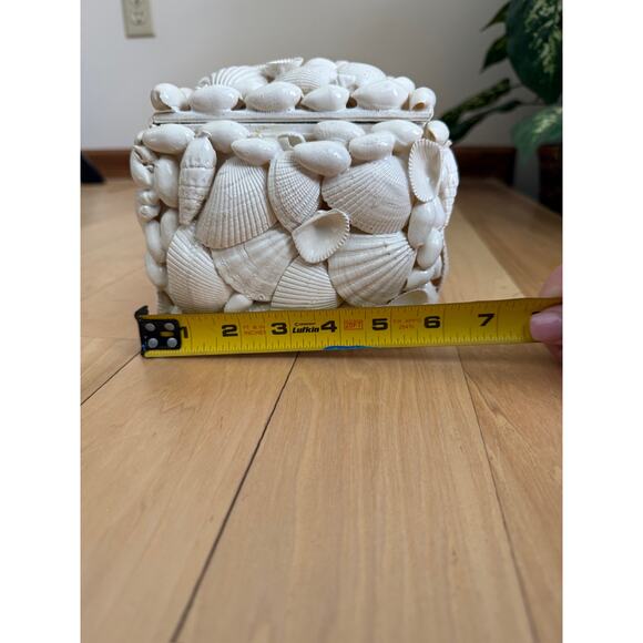 Handcrafted Sea Shell Trinket Jewelry Box - Picture 2 of 8